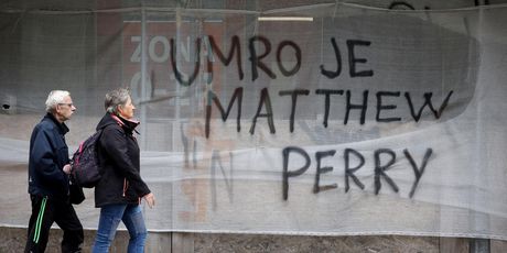 Grafit u Zagrebu posvećen Matthewu Perryju