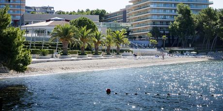 Le Meriden Lav Split