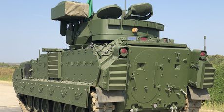 Uspješna testiranja borbenih vozila Bradley - 8