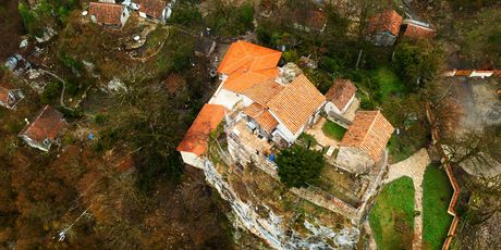 Kameni stup Katskhi, Gruzija - 1
