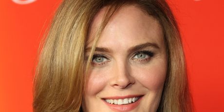 Emily Deschanel - 10