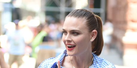 Emily Deschanel - 13