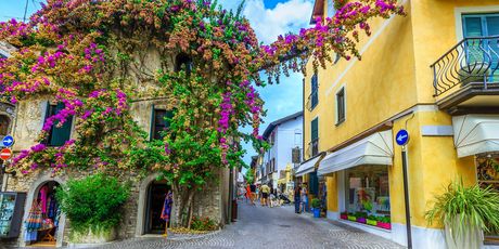 Idilični Sirmione