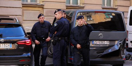 U centru Zagreba ozlijeđen policajac