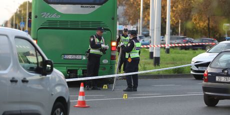 Sudar tramvaja i autobusa u Zapruđu - 16