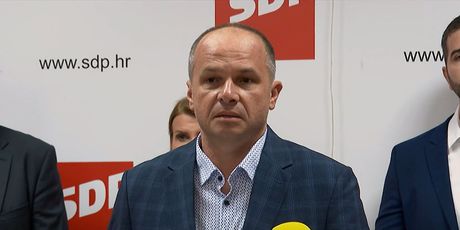 Siniša Hajdaš-Dončić, predsjednik SDP-a