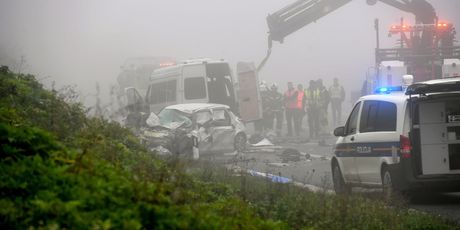 Teška prometna nesreća na A6 - 14