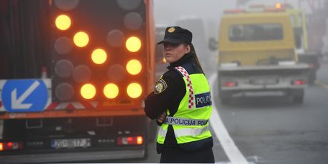 Teška prometna nesreća na A6 - 16