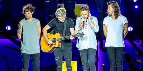 onedirection - 7