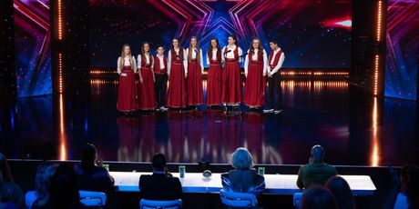 Matačićevi slavuji, Supertalent - 1