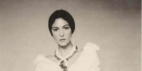 Monica Bellucci mlada - 1