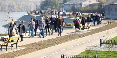 Otvorena šetnica Promenada u Osijeku - 1