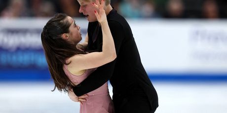 Ivan Desjatov i Isabella Flores