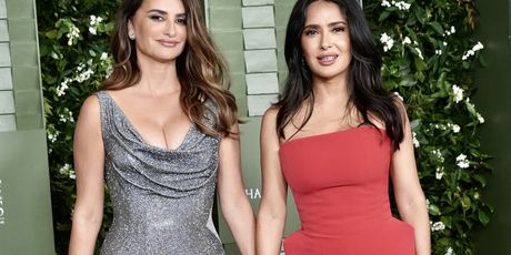 Salma Hayek, Penelope Cruz