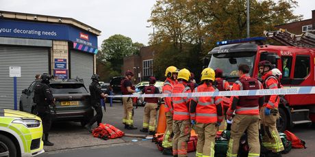Hitne službe na mjestu napada u Manchesteru