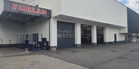 Zimske vs. cjelogodišnje gume: Što je zapravo bolje za vašu svakodnevnu vožnju?