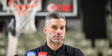 Dušan Alimpijević - 9