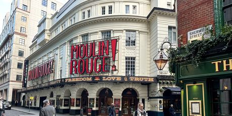 Moulin Rouge - 2