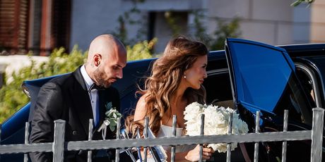 Anthony Kalik, Ivona Glavaš