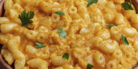 Makaroni sa sirom i butternut tikvom