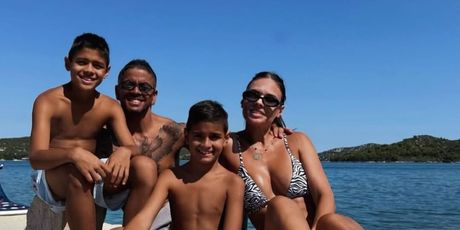 Luis Ibanez sa suprugom - 2