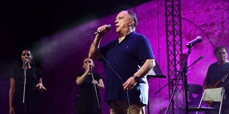 Halid Bešlić u Slavonskom Brodu - 4