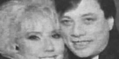 Lepa Brena oprostila se od Halida Bešlića - 1