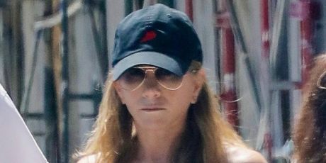 Jennifer Aniston - 2