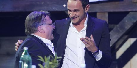 Halid Bešlić, Enis Bešlagić