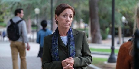 Laurie Metcalf - 11