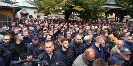 Dženaza Halida Bešlića - 1