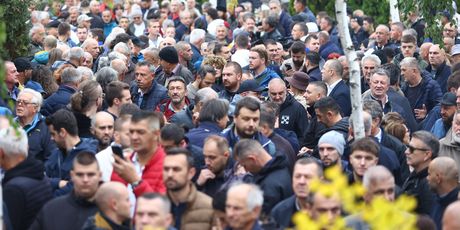 Pogreb Halida Bešlića