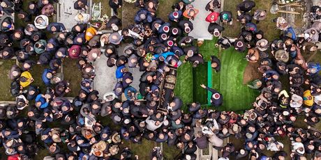 Pogled iz zraka na groblje Bare - 1