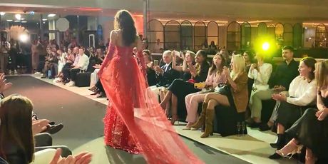 In Magazin: Revija Dubrovnik - 4