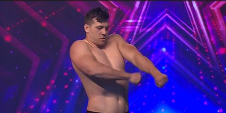 Eros Casanova, Supertalent