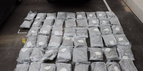 U automobilu i garaži 45-godišnjaka pronađena droga - 1