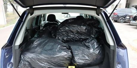 U automobilu i garaži 45-godišnjaka pronađena droga - 2