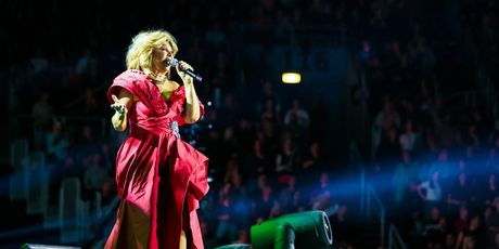 Neda Ukraden u Areni Zagreb - 4