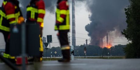 Požar u rafineriji u Njemačkoj 3 (Foto: AFP)