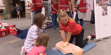 Povodom Svjetskog dana prve pomoći, Crveni križ organizirao tečaj osnova prve pomoći (Foto: Dnevnik.hr) - 3