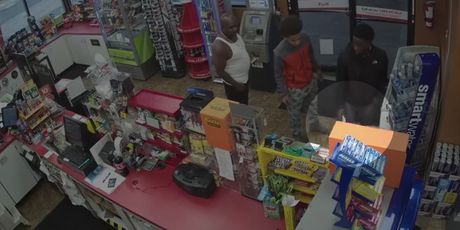 Tinejdžeri pljačkaju prodavača i trgovinu (Foto: Facebook/Auburn WA Police Department)
