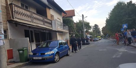 Interventna policija u Vukomercu (Foto: Branimir Lozej)