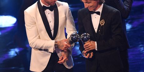 Sergio Ramos i Luka Modrić (Foto: AFP)