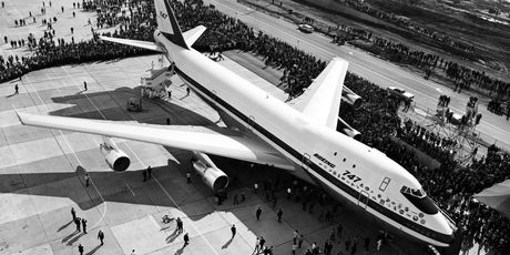 Prvo pokazivanje Boeinga 747 Jumbo Jet u tvornici Everett pored Seattlea 1968. godine (Foto: Arhiva/AFP)