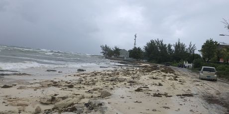 Snažni udari uragana Dorian na Bahamima (Foto: AFP) - 4