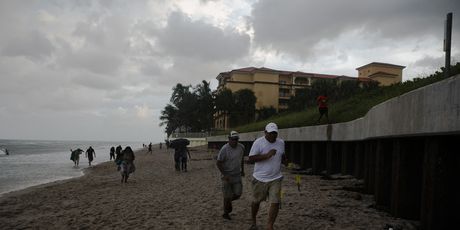 Uragan Dorian (Foto: AFP) - 2