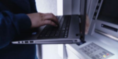 Hakiranje bankomata (Foto: Dnevnik.hr)