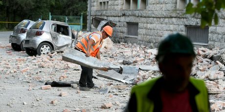 Snažan potres pogodio Albaniju (Foto: AFP) - 2