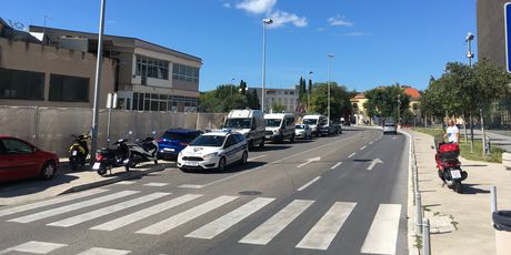Policija ispred Spaladium Arene (Foto: GOL.hr)