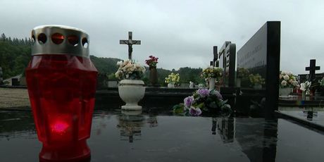 Ne mogu u Sloveniju na groblje - 3